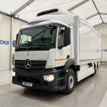 Mercedes Antos 2540 6×2 Rear Lift Day Cab Fridge Box - thumbnail