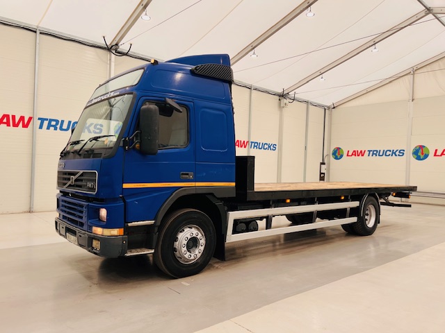 Volvo FM7 250 Globetrotter Flatbed
