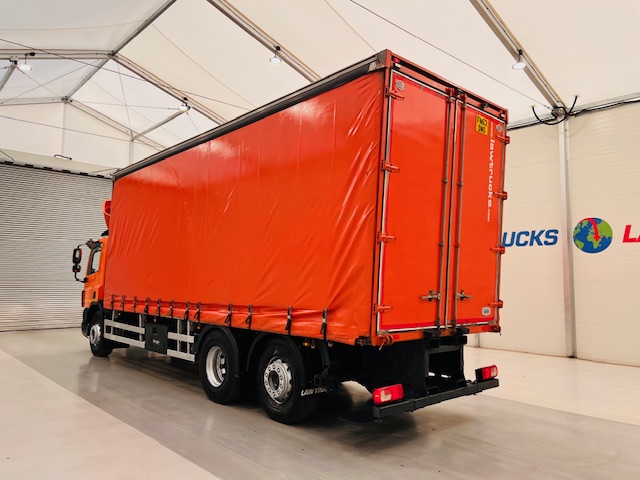 DAF CF75 310 6×2 Rear Lift Day Cab Curtainsider