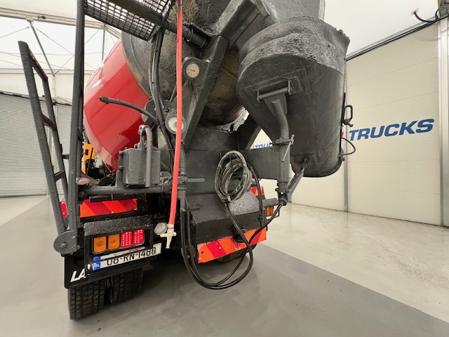 Hino 700 2813 6×4 Cement Mixer