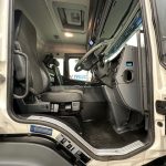 Scania P250 4×2 Sleeper Cab Fridge Box - thumbnail