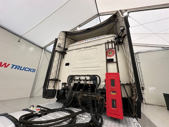 Scania R450 6×2 Rear Lift Highline Tractor Unit PTO