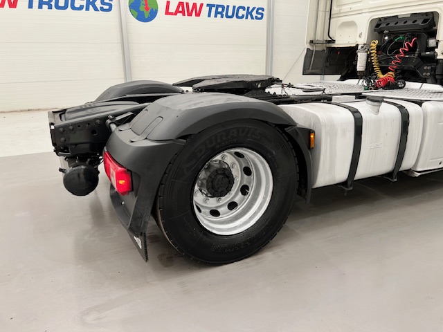 DAF XF 460 4×2 Super Space Cab Tractor Unit