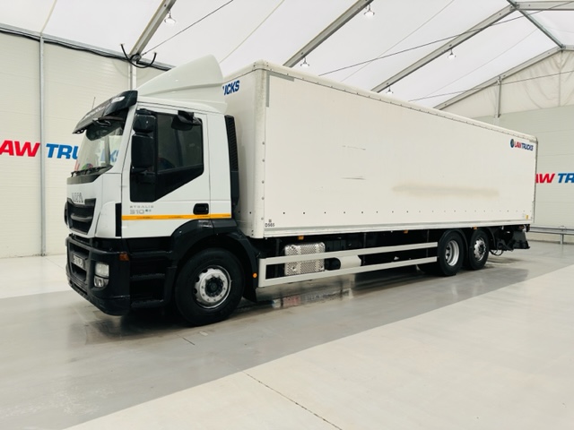 Iveco Stralis 310 AT 6×2 Box Van