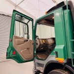 DAF CF75 310 Rear Lift Day Cab Dropside Brick Grab - thumbnail