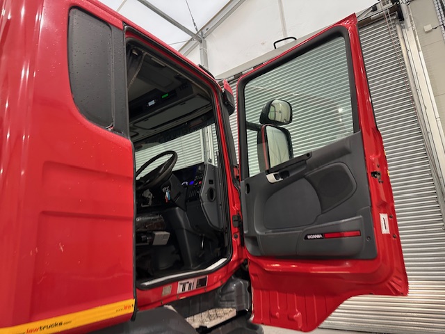 Scania G410 8×4 Sleeper Cab Steel Tipper