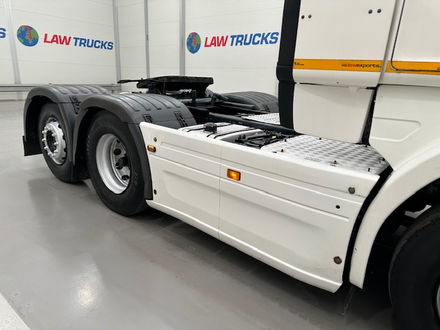 Scania R450 6×2 Rear Lift Highline Tractor Unit PTO