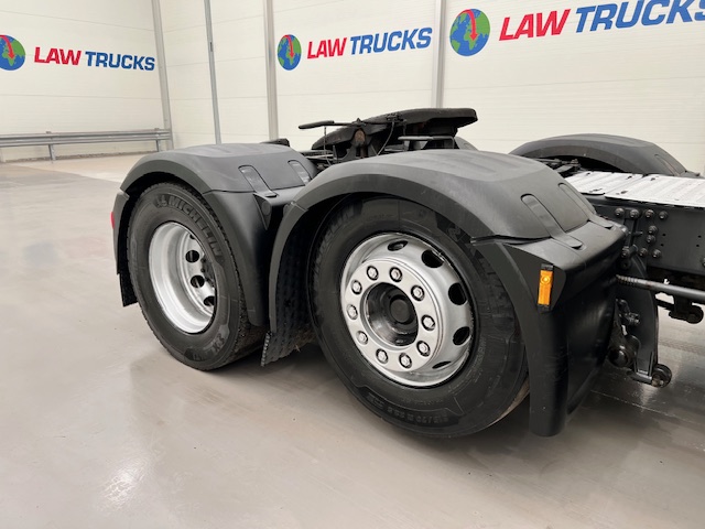 DAF XF 480 6×2 Midlift Tractor Unit