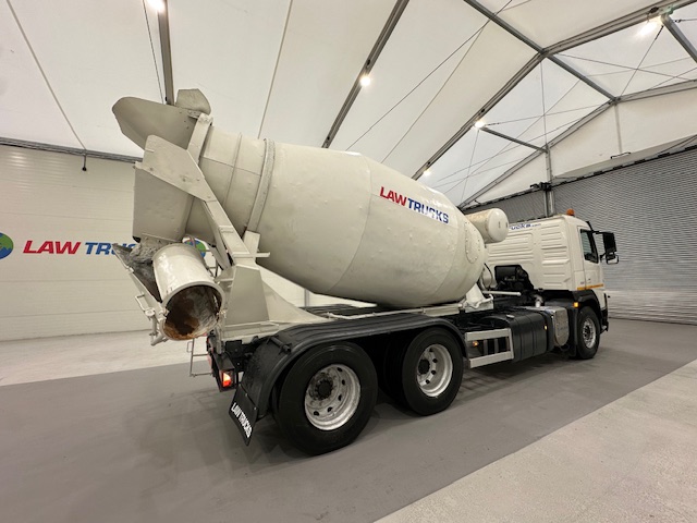 Volvo FM 330 6×4 Day Cab Cement Mixer