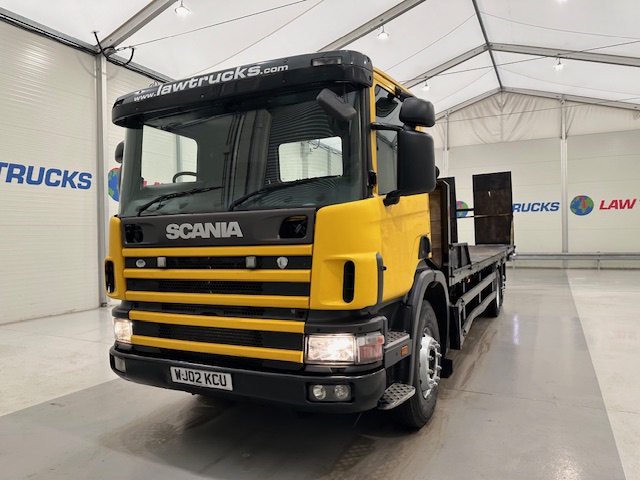 Scania 114 340 6×2 Rear Lift Day Cab Beavertail