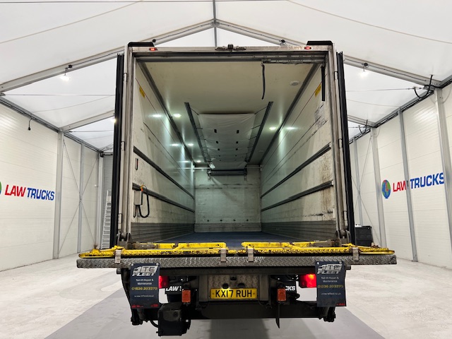 Scania P250 4×2 Sleeper Cab Fridge Box