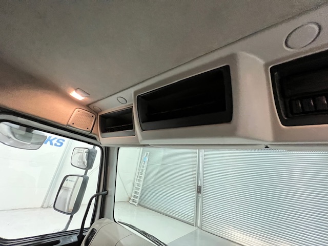 Renault Midlum 190 Day Cab Box Van