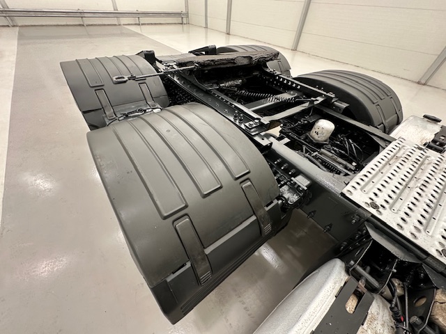 Volvo FH 500 6×2 Midlift Tractor Unit