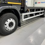 Scania P94 300 6×2 10 Tyre Rear Lift Flatbed - thumbnail