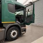 Scania P250 4×2 Sleeper Cab Box Van - thumbnail