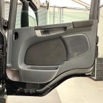 Scania P280 4×2 Sleeper Cab Box Van - thumbnail