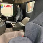 Volvo FM 400 8×4 Day Cab Tipper - thumbnail