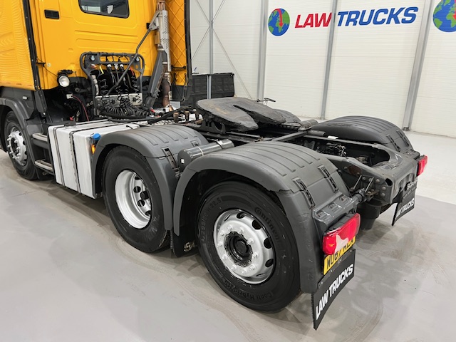 Scania R450 6×2 Rear Lift Tractor Unit PTO