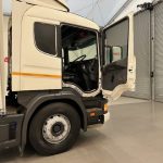 Scania P94 230 Sleeper Cab Curtainsider - thumbnail