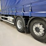 Mercedes Actros 2530 6×2 Sleeper Cab Curtainsider - thumbnail
