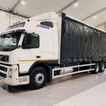 Volvo FM9 260 10 Tyre Sleeper Cab Curtainsider - thumbnail