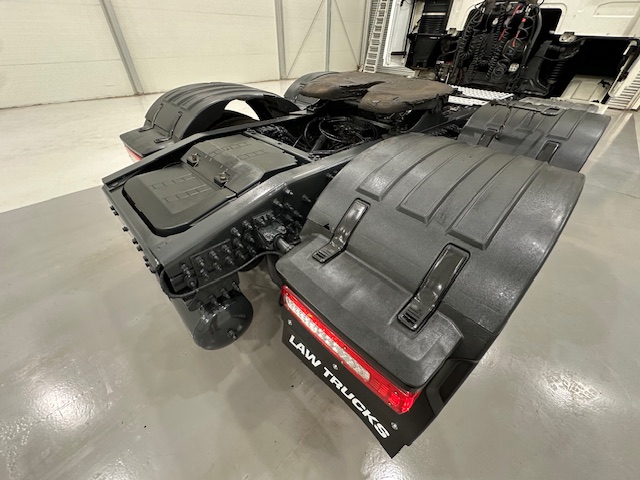 Volvo FH 500 6×2 Midlift Tractor Unit