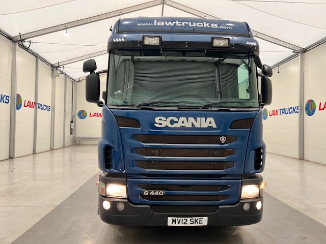 Scania G440 6×2 10 Tyre Sleeper Cab Curtainsider