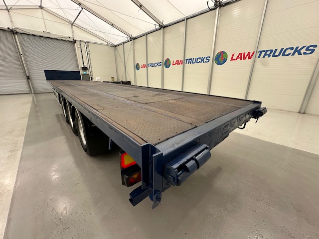 SDC Tri Axle Flatbed Trailer
