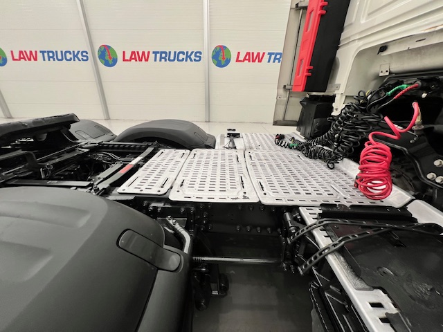 DAF XF 480 6×2 Midlift Tractor Unit