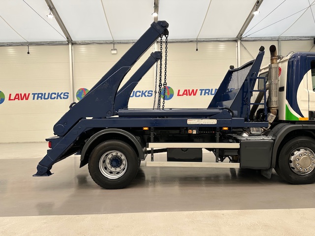 Scania P250 4×2 Day Cab Skip Loader