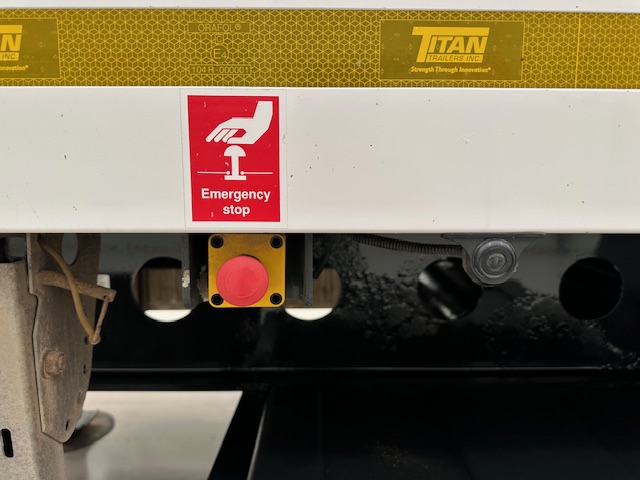 Titan Thinwall Walking Floor Aggregate Trailer