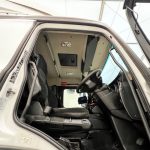 Mercedes Actros 1824 4×2 Sleeper Cab Curtainsider - thumbnail