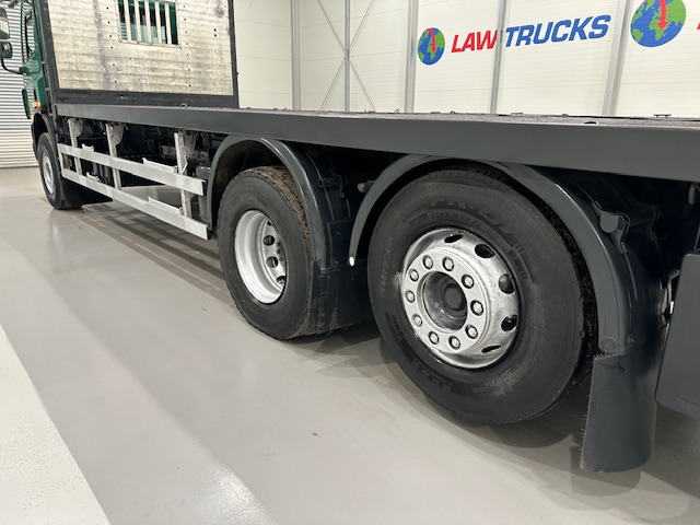 DAF CF75 310 6×2 Rear Lift Flatbed