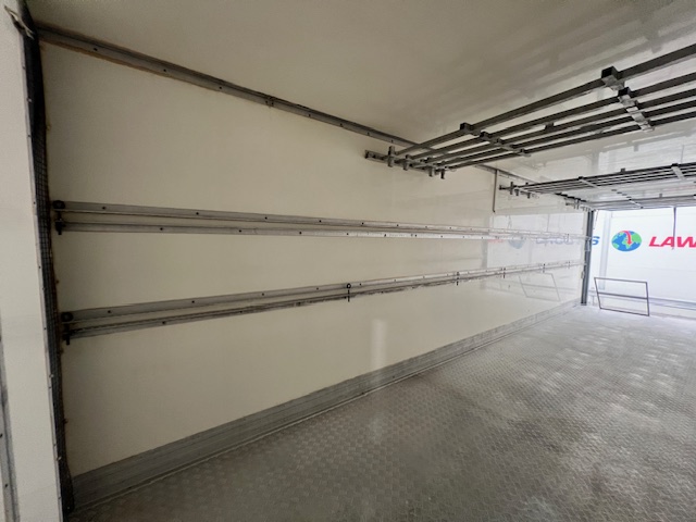 MAN TGS 26.320 6×2 Sleeper Cab Insulated Box Van