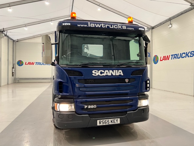 Scania P280 6×2 Rear Lift Dropside Brick Grab