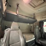Scania R410 4×2 Sleeper Cab Tractor Unit - thumbnail
