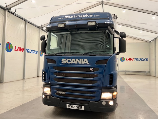 Scania G440 6×2 10 Tyre Sleeper Cab Curtainsider
