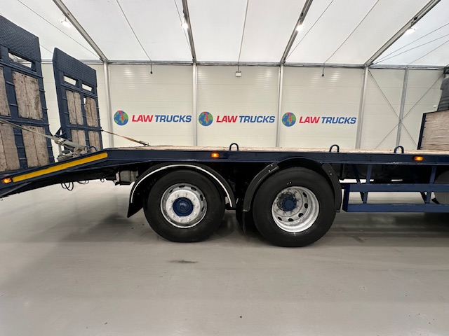 Volvo FM12 340 Rear Lift Sleeper Beavertail