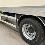 Mercedes Actros 1830 Sleeper Cab Box Van - thumbnail