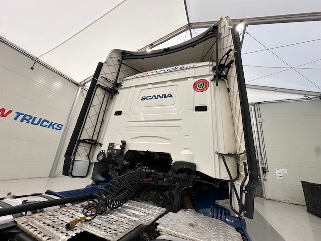 Scania R480 6×2 Midlift Tractor Unit Manual