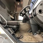 DAF CF 310 Sleeper Cab Curtainsider - thumbnail