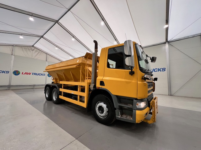 DAF CF75 310 6×4 Day Cab Gritter