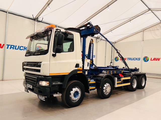 DAF CF85 410 8×4 Day Cab Hookloader Manual