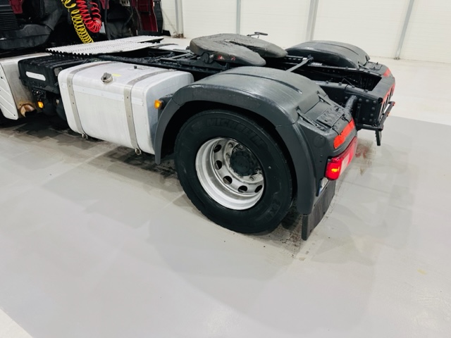 MAN TGA 18.480 XXL 4×2 Tractor Unit