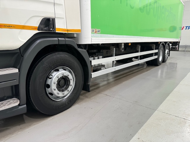 Scania P280 6×2 Rear Lift Day Cab Fridge Box Manual