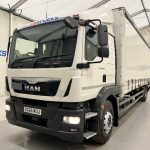 MAN TGM 18.250 4×2 Sleeper Cab Curtainsider - thumbnail