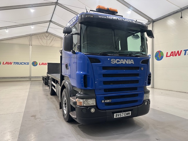 Scania R420 6×2 Rear Lift Brick Grab Drawbar