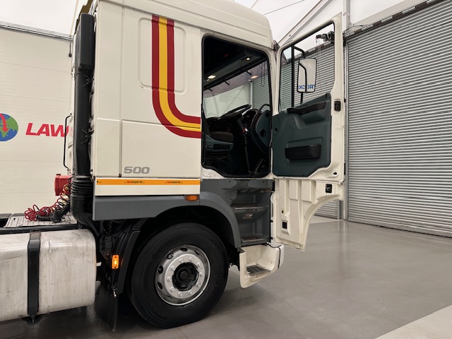 DAF XF95 430 4×2 Tractor Unit Manual