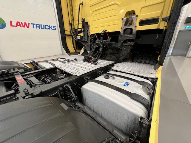 Scania S450 6×2 Midlift Highline Tractor Unit