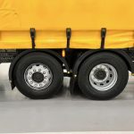 Mercedes Actros 2536 6×2 Sleeper Cab Curtainsider - thumbnail